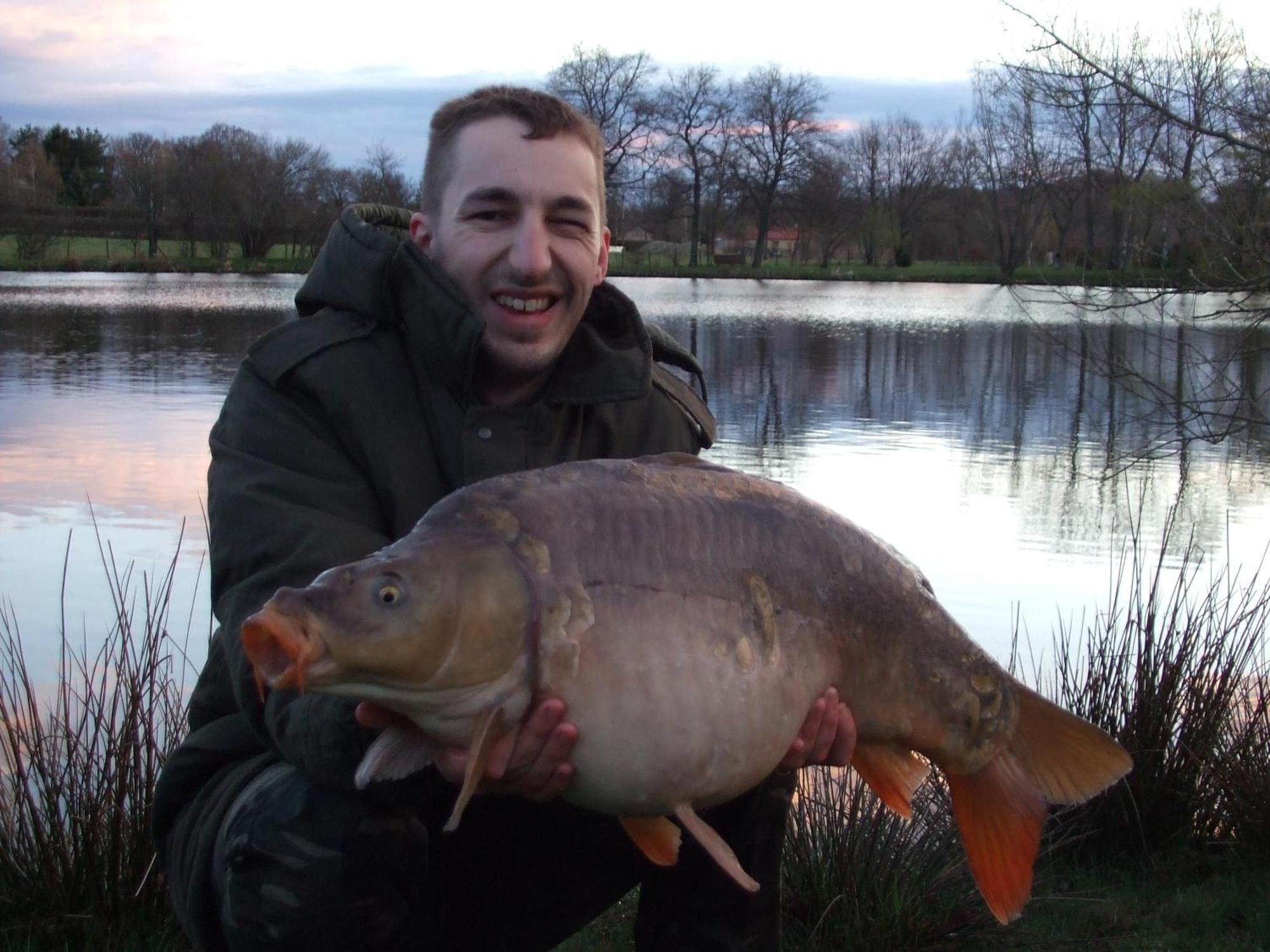 Gite De L'Etang - Parc Des Volcans D'Auvergne Loubeyrat Kültér fotó
